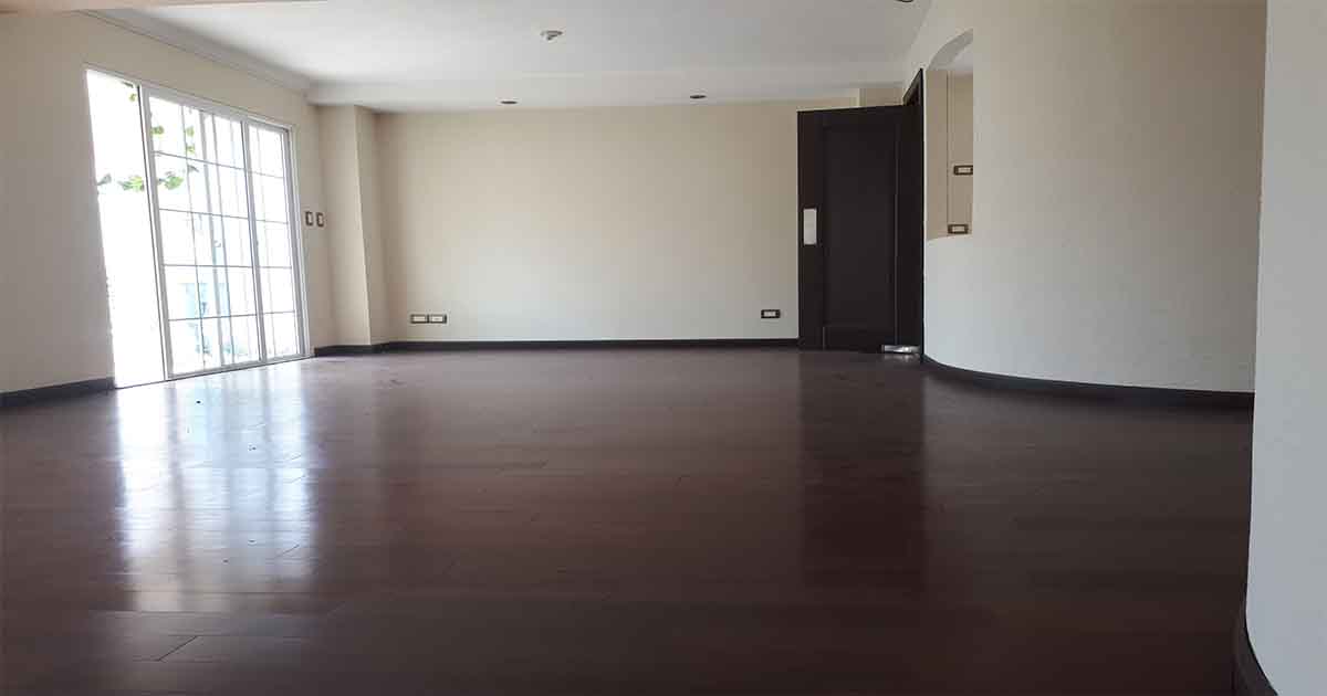 Venta de Casa o Casas, Terrenos, Propiedades, Apartamentos, Inmuebles en Guatemala, zona 11, zona 7, zona 2, zona 18, zona 16, Mixco, Carretera Al Salvador, Fraijanes, Santa Catarina Pinula, Antigua Guatemala, Villa Nueva, Villa Canales, San Miguel Petapa - Venta o Alquiler de Casas En Guatemala